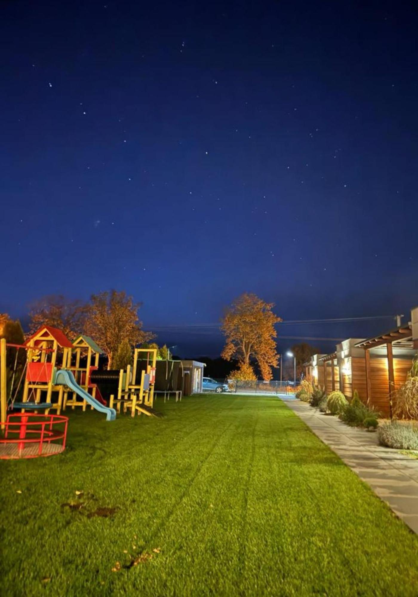 Nowecin Cisza Bungalows Village / Blisko Natury מראה חיצוני תמונה