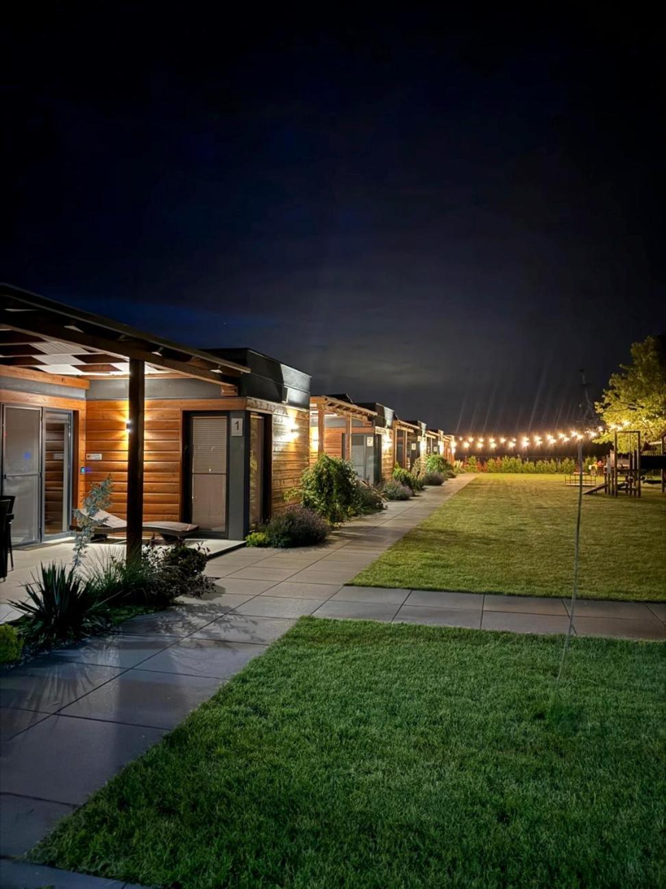 Nowecin Cisza Bungalows Village / Blisko Natury מראה חיצוני תמונה